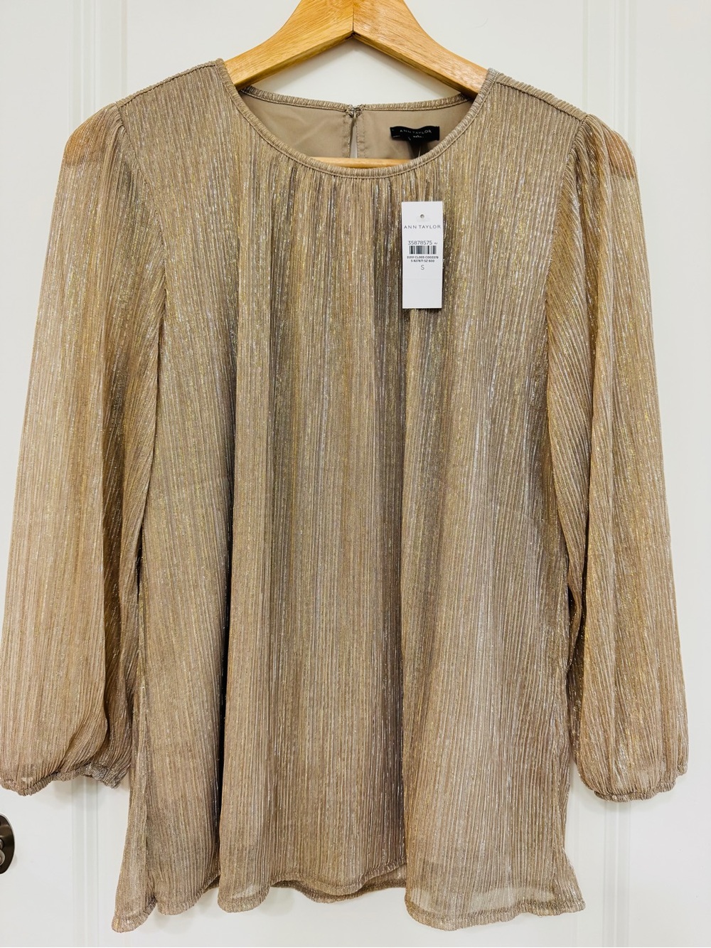 Ann Taylor Gold Metallic Balloon-Sleeve Blouse S NWT